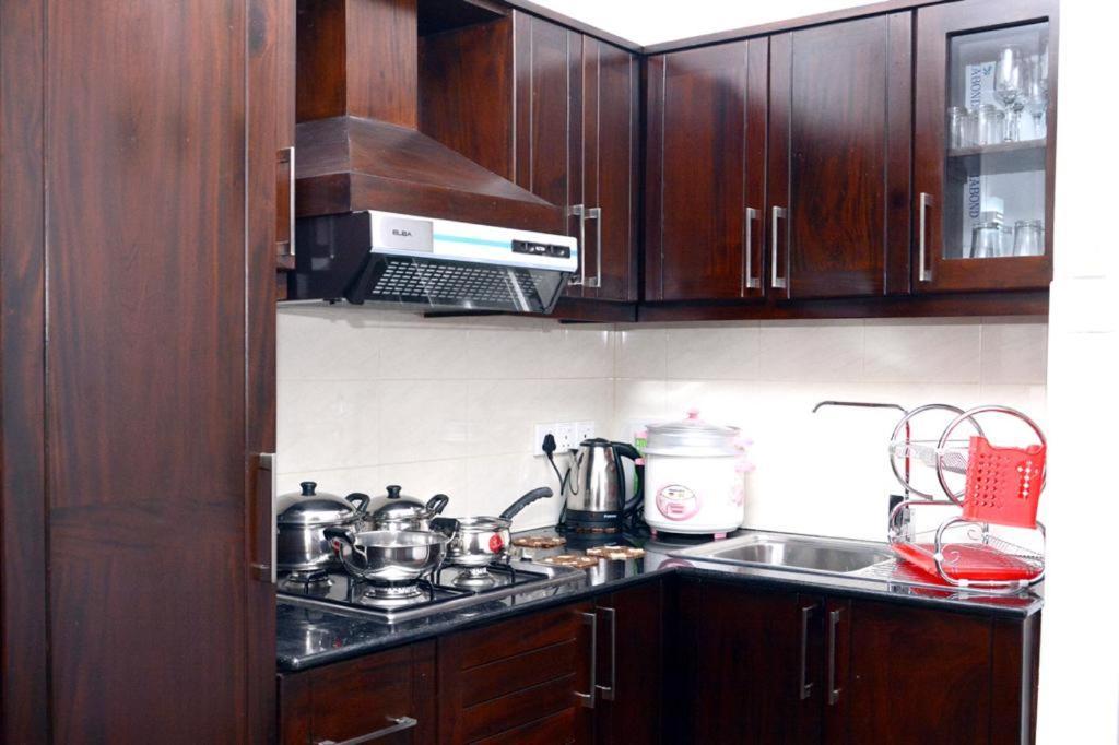 The Grand Royal Luxury Apartment Nuwara Eliya Buitenkant foto