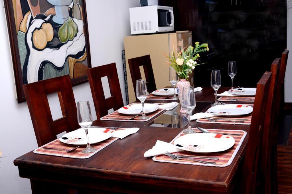The Grand Royal Luxury Apartment Nuwara Eliya Buitenkant foto