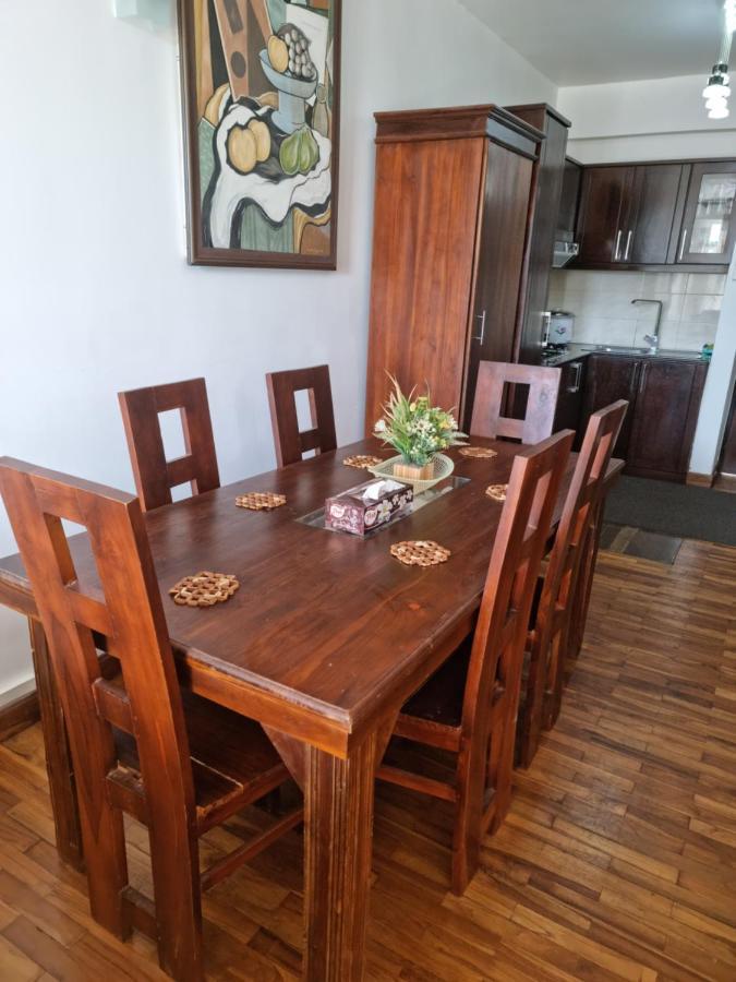 The Grand Royal Luxury Apartment Nuwara Eliya Buitenkant foto