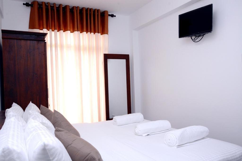 The Grand Royal Luxury Apartment Nuwara Eliya Buitenkant foto